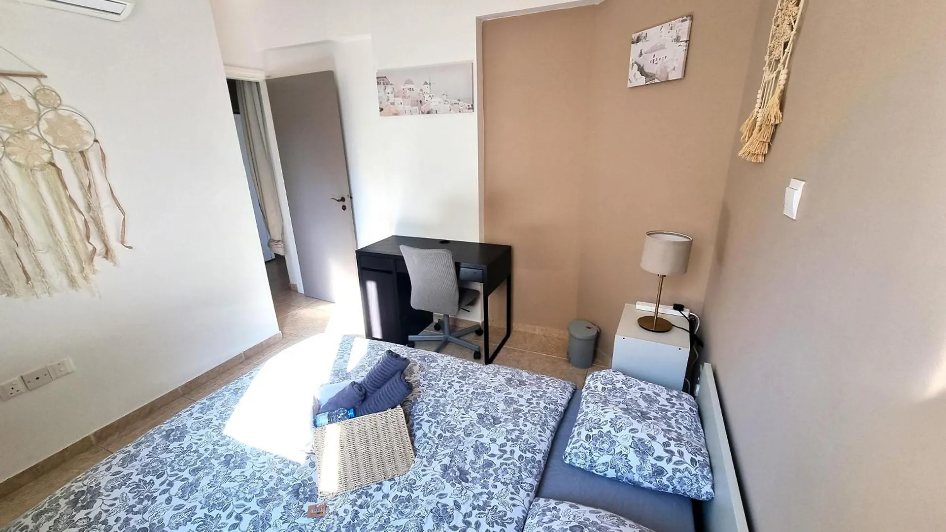 2 Beachside Apts, 5Min Walk To Shore With Internet Λάρνακα 0*,  Κύπρος