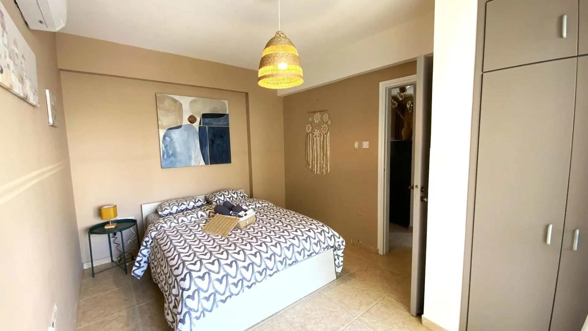 2 Beachside Apts, 5Min Walk To Shore With Internet Λάρνακα Διαμέρισμα